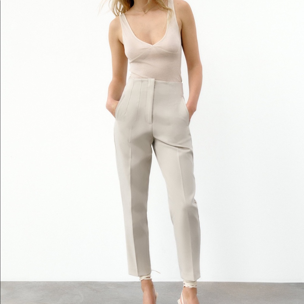 Zara High waisted Pant in oyster white